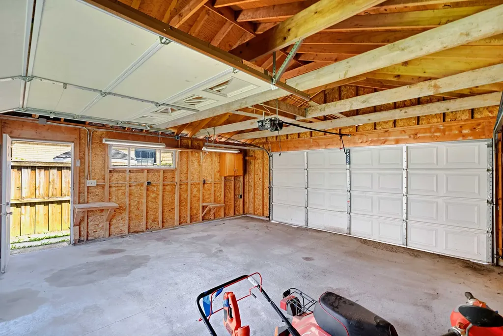 5505 West Cullom Avenue Chicago IL 60634