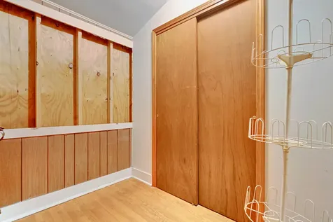 5505 West Cullom Avenue Chicago IL 60634