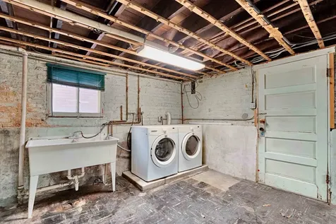 5505 West Cullom Avenue Chicago IL 60634