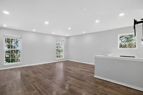 440 Newport Circle Oswego IL 60543