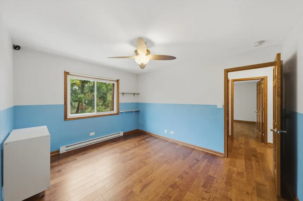 2619 West Agatite Avenue Chicago IL 60625