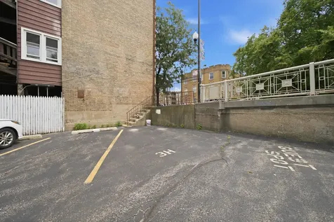 2619 West Agatite Avenue Chicago IL 60625