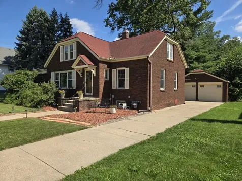807 West 2nd Street Rock Falls IL 61071