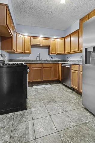 207 East Taylor Street Grant Park IL 60940