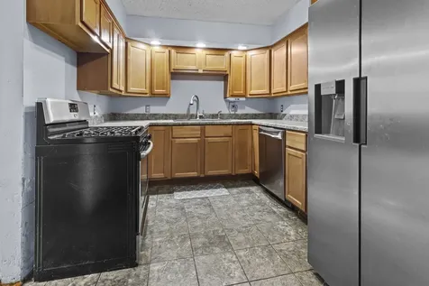 207 East Taylor Street Grant Park IL 60940