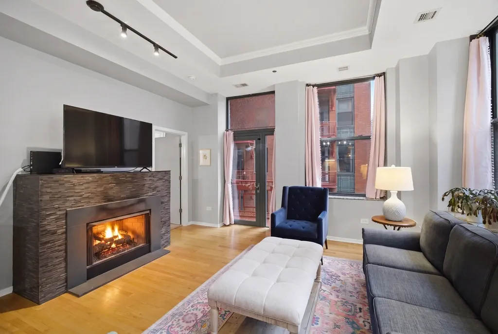 208 West Washington Street Chicago IL 60606