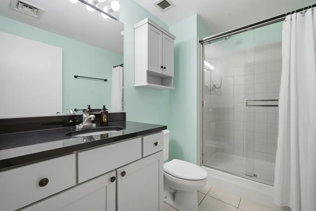 208 West Washington Street Chicago IL 60606
