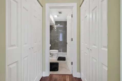 1511 West Pheasant Trail Lane Arlington Heights IL 60004