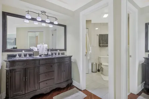 1511 West Pheasant Trail Lane Arlington Heights IL 60004
