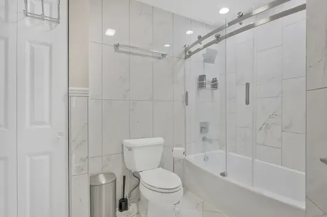 1511 West Pheasant Trail Lane Arlington Heights IL 60004