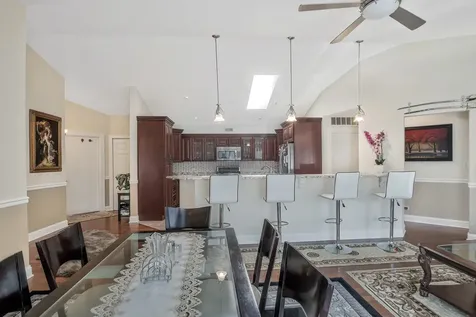 1511 West Pheasant Trail Lane Arlington Heights IL 60004