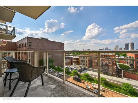 230 West Division Street Chicago IL 60610