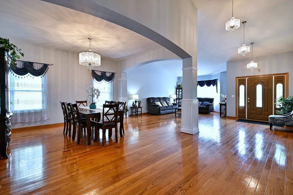 1452 Sage Drive Bolingbrook IL 60490