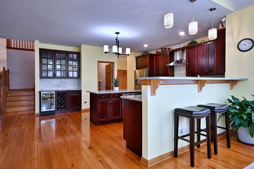 1452 Sage Drive Bolingbrook IL 60490