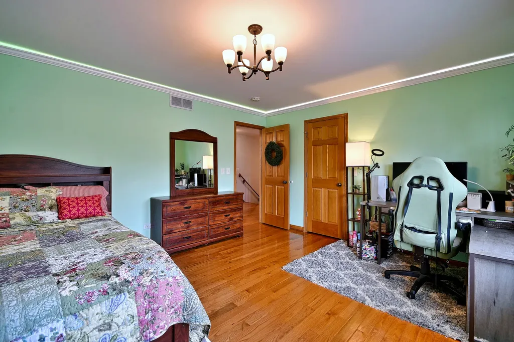 1452 Sage Drive Bolingbrook IL 60490