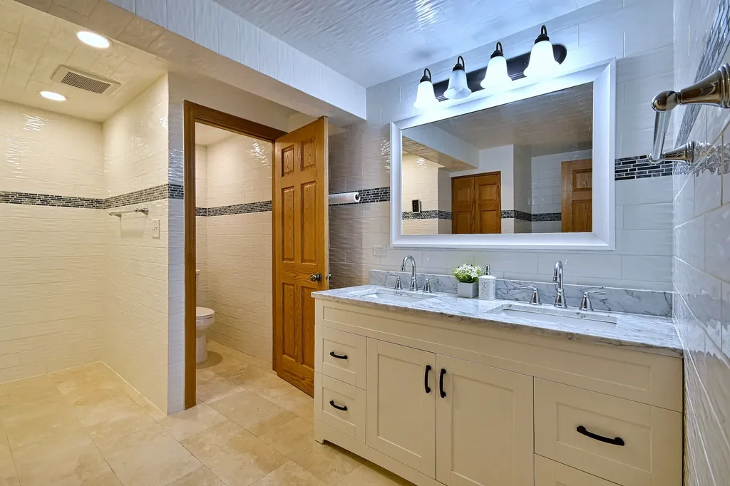 1452 Sage Drive Bolingbrook IL 60490