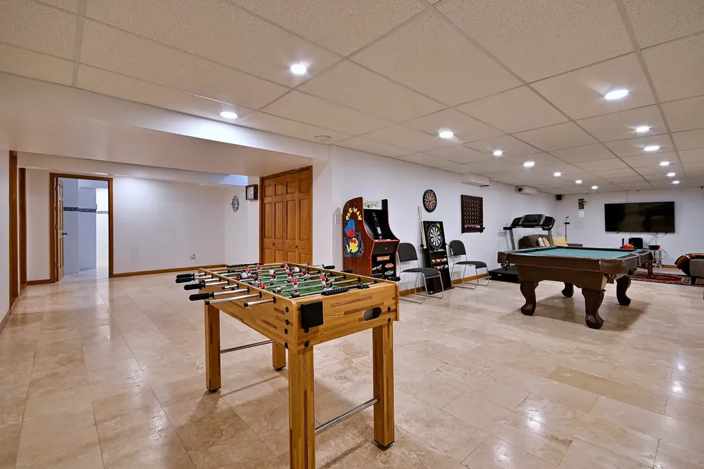 1452 Sage Drive Bolingbrook IL 60490