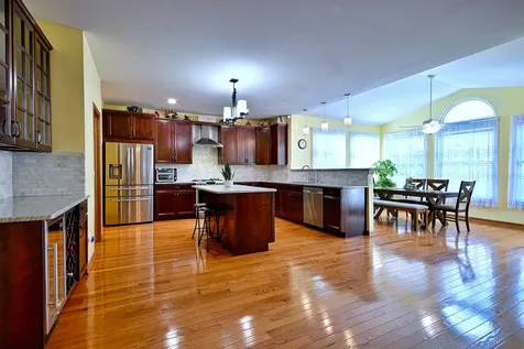 1452 Sage Drive Bolingbrook IL 60490