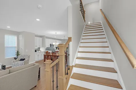 1546 Slade Way Des Plaines IL 60018