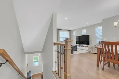 1546 Slade Way Des Plaines IL 60018