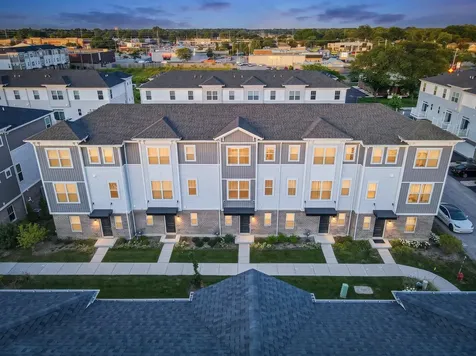 1546 Slade Way Des Plaines IL 60018