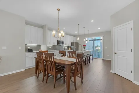 1546 Slade Way Des Plaines IL 60018