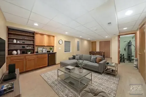 3021 Roxbury Court Joliet IL 60435