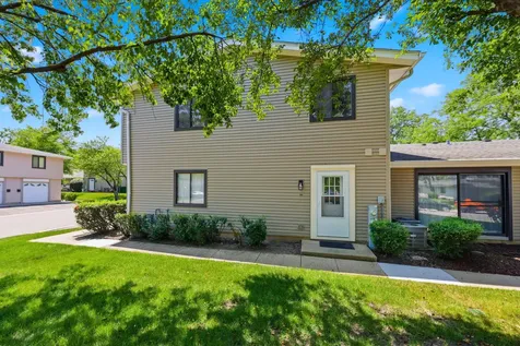 127 Fairlane Court Bloomingdale IL 60108