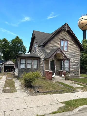 9905 Main Street Hebron IL 60034