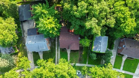 14111 Manor Avenue Dolton IL 60419