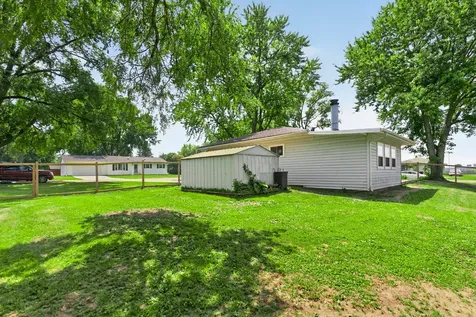 5201 East Wayne Avenue Rochelle IL 61068