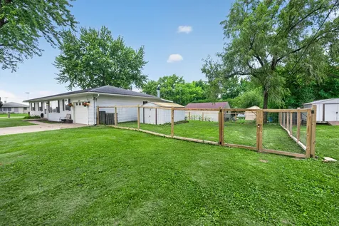 5201 East Wayne Avenue Rochelle IL 61068