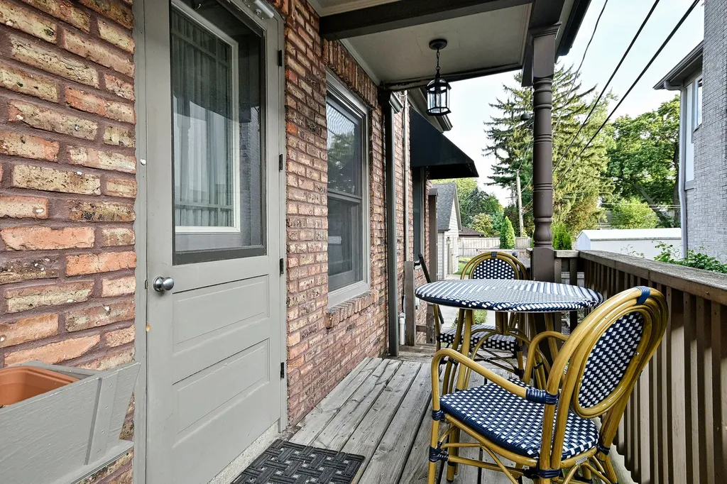 129 East Washington Street Villa Park IL 60181
