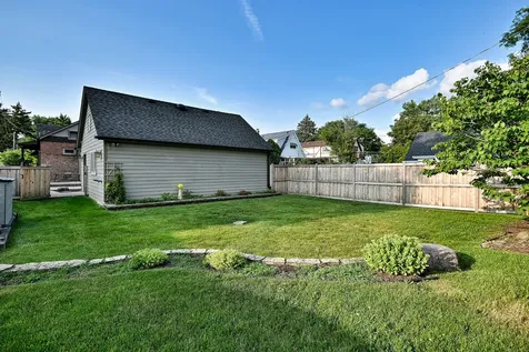 129 East Washington Street Villa Park IL 60181