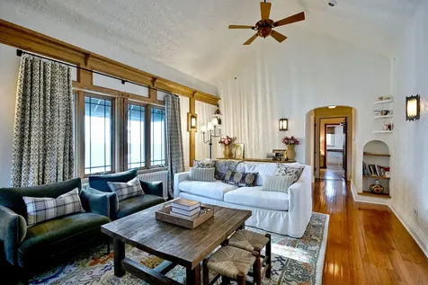 129 East Washington Street Villa Park IL 60181