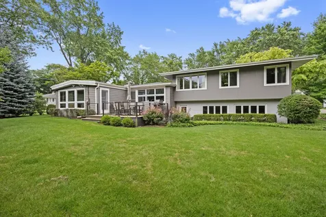 711 Elder Court Glencoe IL 60022