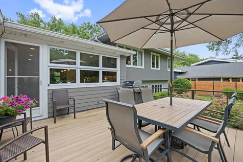 711 Elder Court Glencoe IL 60022