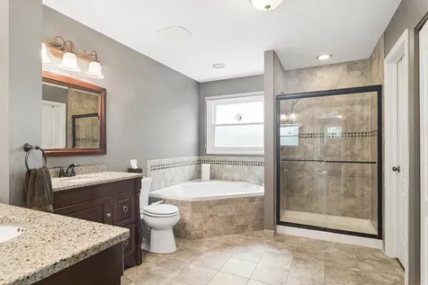 300 Hampton Street Cary IL 60013