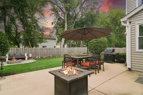 300 Hampton Street Cary IL 60013