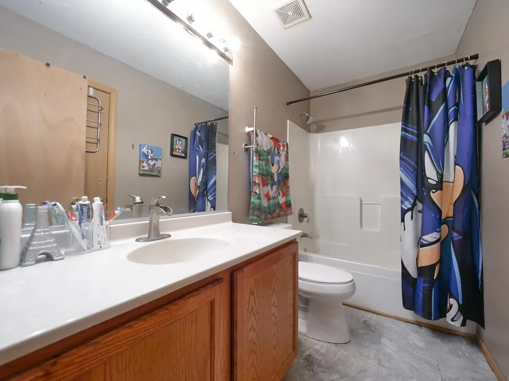 1511 South Karlov Avenue Chicago IL 60623