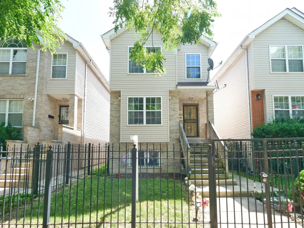 1511 South Karlov Avenue Chicago IL 60623