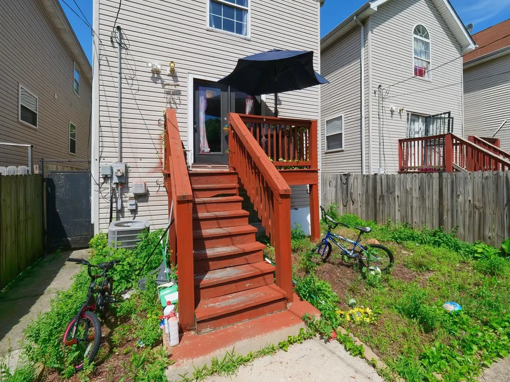 1511 South Karlov Avenue Chicago IL 60623