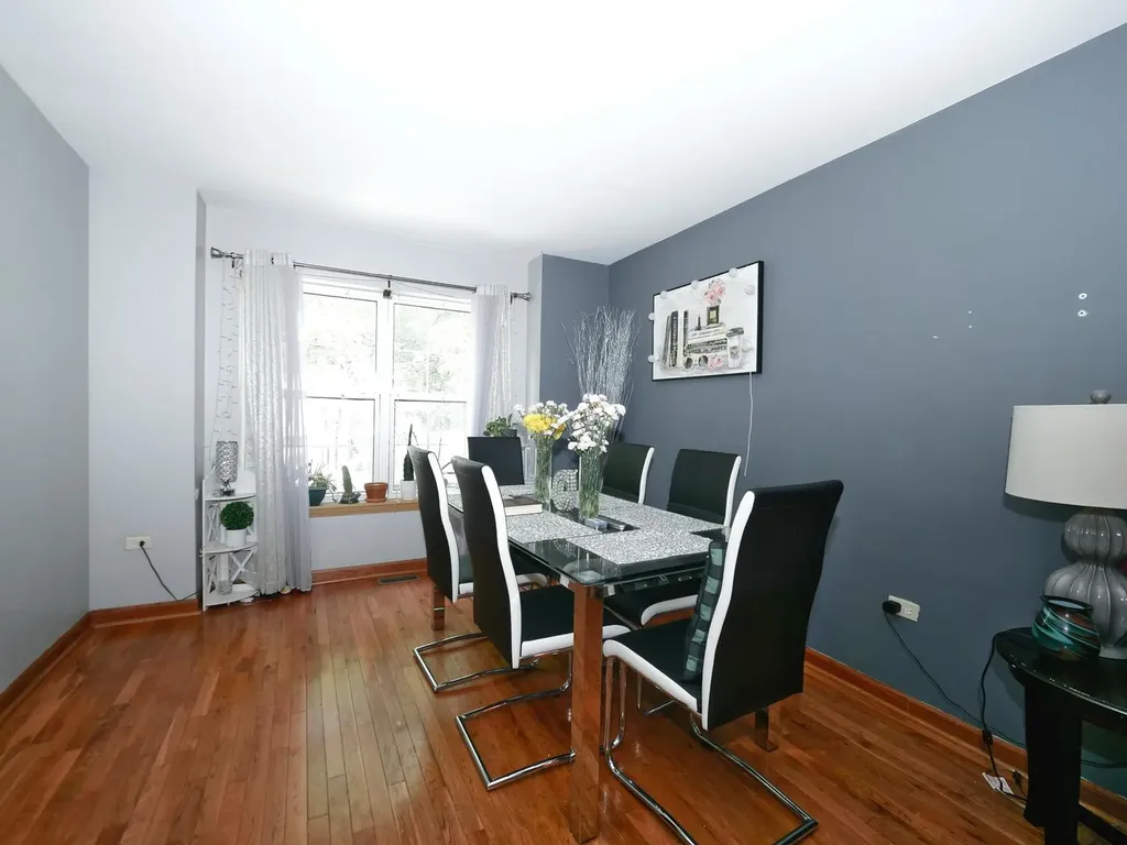 1511 South Karlov Avenue Chicago IL 60623