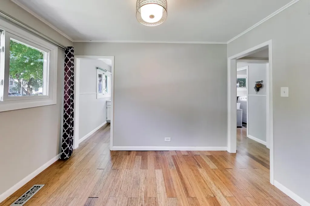 607 North Edgewood Avenue Lombard IL 60148