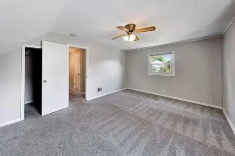 607 North Edgewood Avenue Lombard IL 60148