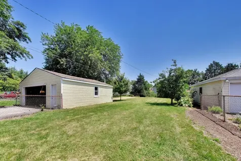 607 North Edgewood Avenue Lombard IL 60148
