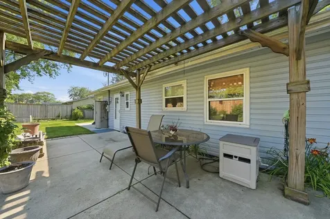 403 Hazelwood Lane Glenview IL 60025