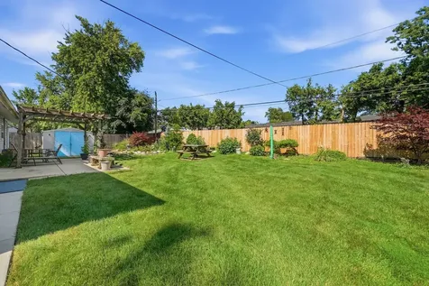 403 Hazelwood Lane Glenview IL 60025