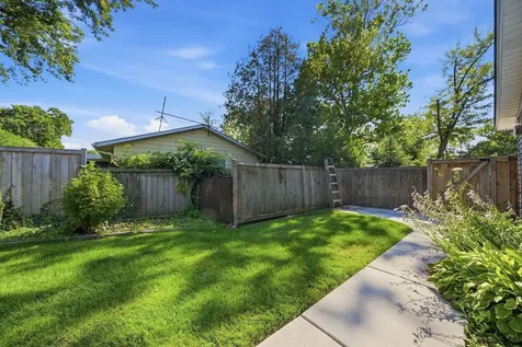 403 Hazelwood Lane Glenview IL 60025