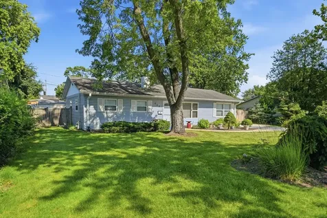 403 Hazelwood Lane Glenview IL 60025